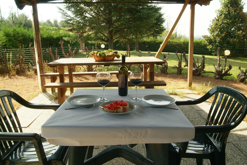 Agriturismo Azienda Agricola La Roccaia San Gimignano Exterior photo